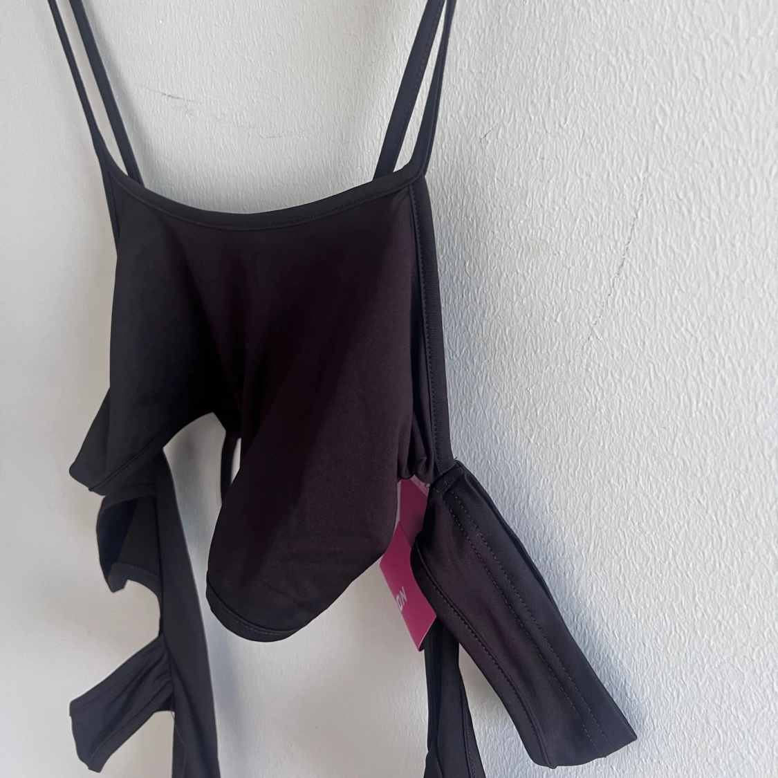 brun linne med coola armar - 90