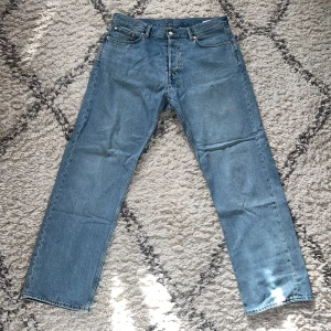 Weekday jeans  - Näst intill helt nya Weekday jeans size 32/32