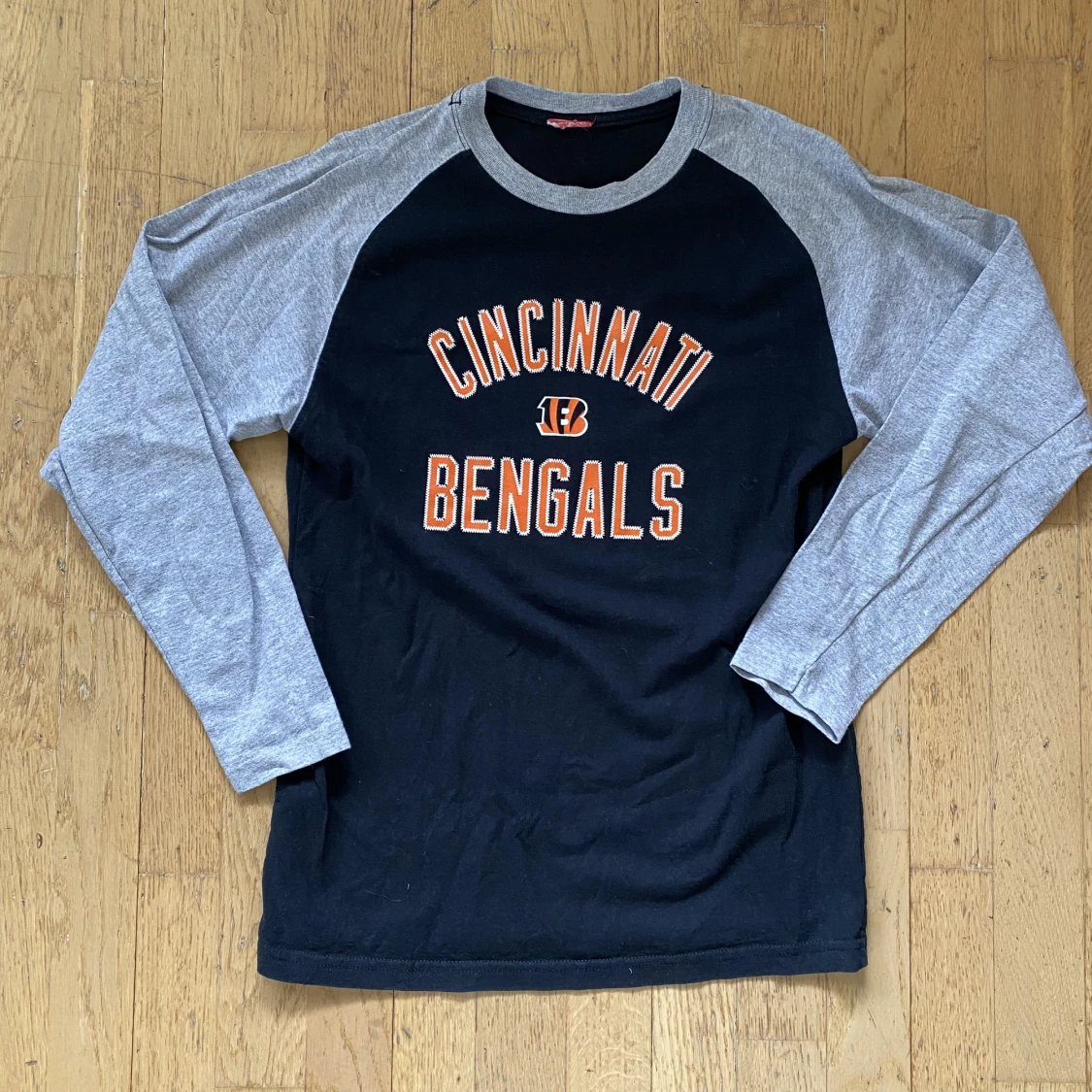 Långärmad tröja med tryck - 91