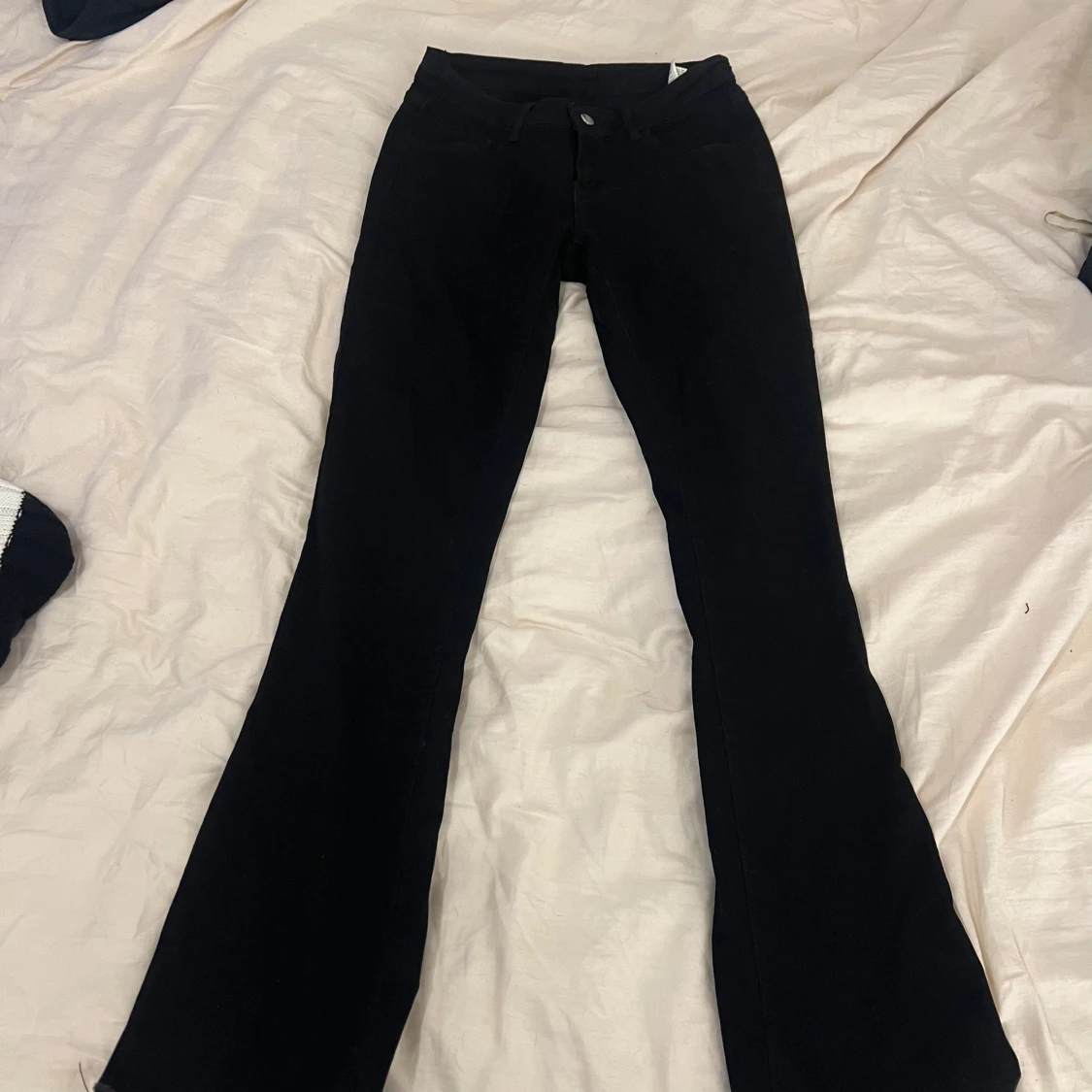 Bootcut svarta jeans