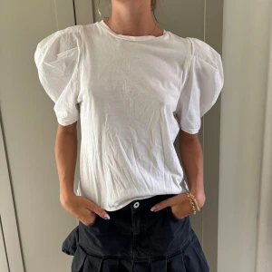 Sommar topp - Jätte fin vit sommar topp
