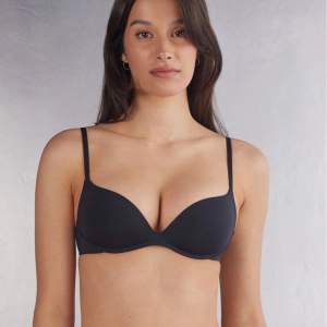 Populär Intimissimi push up bh i storlek 75b