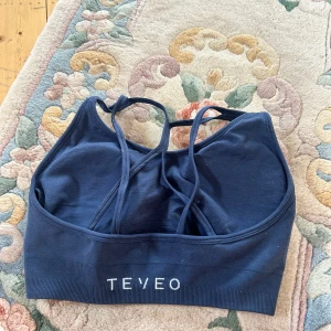 Sport top - Från teveo