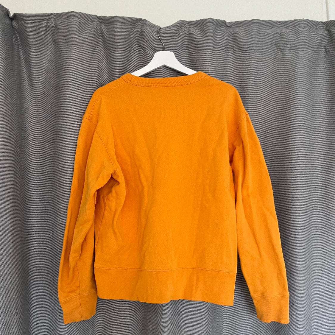 Orange tjocktröja Acne - 90