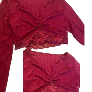 Vinröd spelstopp  - Super snygg spetsig topp som inte kommer till använding💓 skriv om ni har några frågor! 