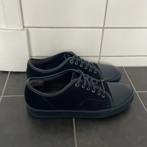 Lanvin skor - Skick 9/10 Nypris 4500kr Mitt pris 1999kr Går även med på byten!