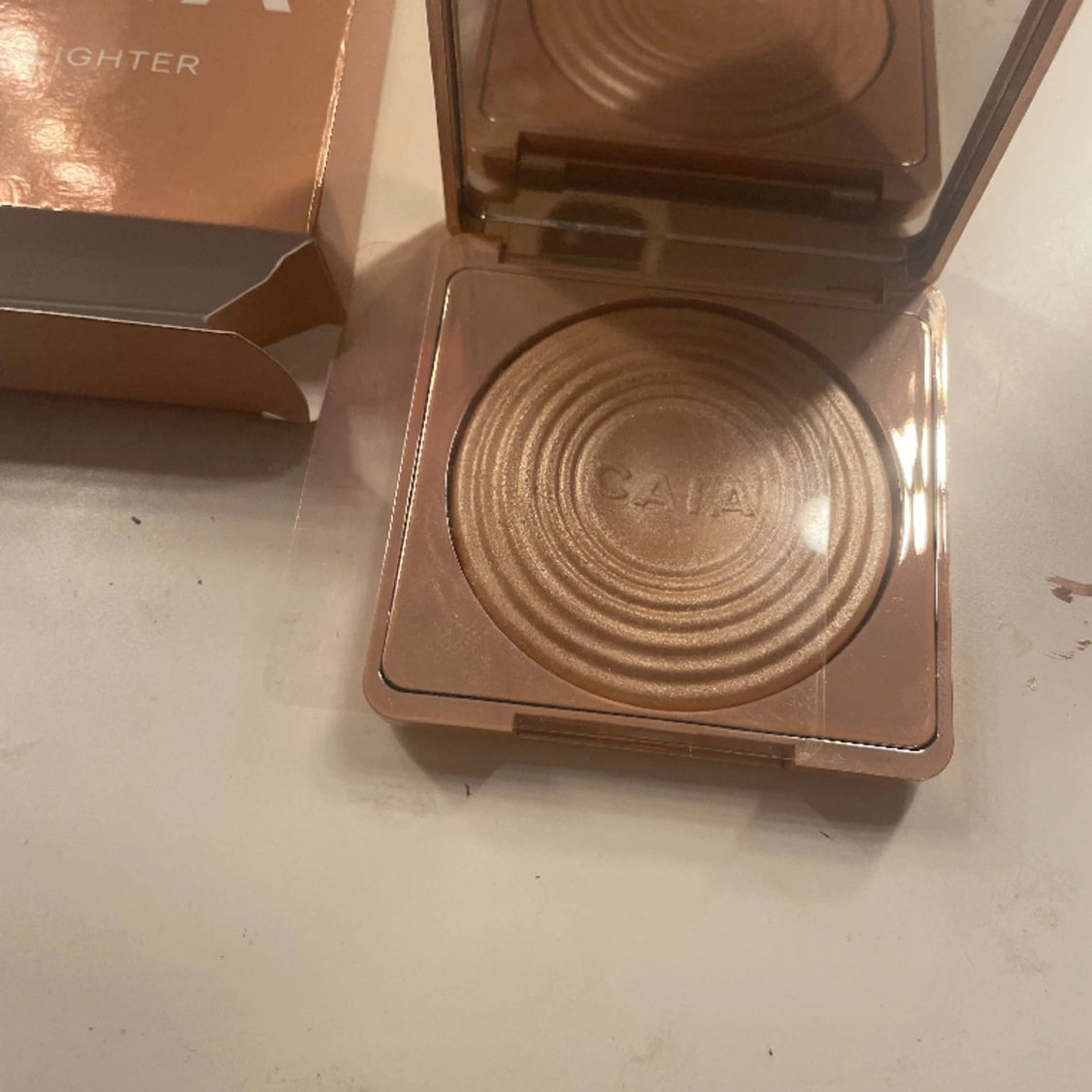 Caia highlighter ❤️ - 90