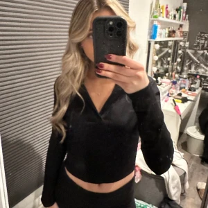 Topp - Tröja från H&M som aldrig är använd