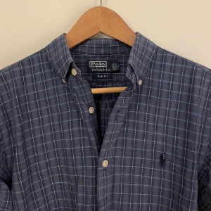Ralph Lauren skjorta - Rutig skjorta från Ralph lauren i utmärkt skick