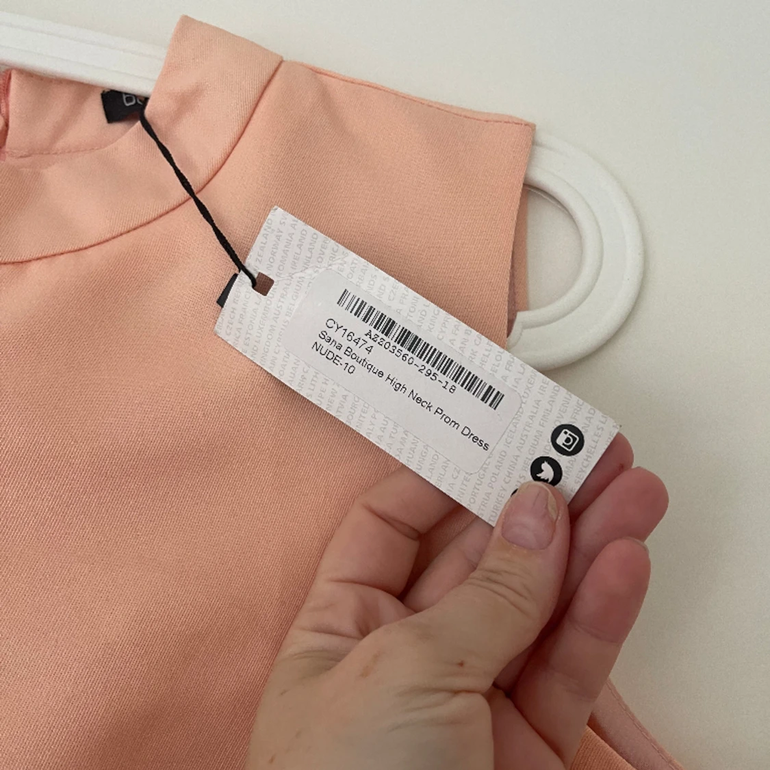 Fest/sommar klänning  - 91