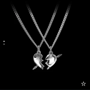 Maria Nilsdotter halsband - Tänkte sälja min ena halva av Maria Nilsdotter halsbandet!