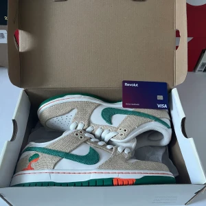 Nike Sb Dunk Low x Jarritos  - 37.5, 38.5, 39. Finns i Lund/Malmö för meetup. Kan även fraktas! Kvitto finns till alla par. 