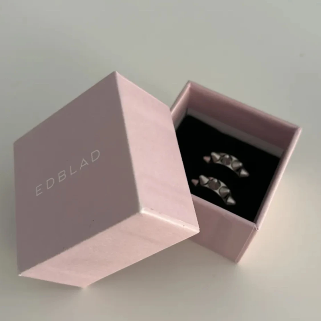 Edblad nit örhängen