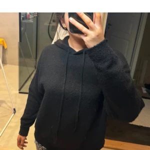 Lindex hoodie - Strl s fint skick men lite nopprig 💗