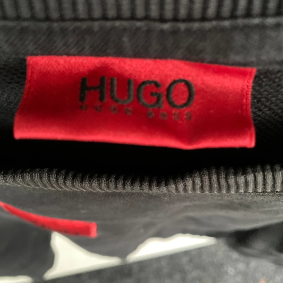 Hugo Boss långärmad  - 90