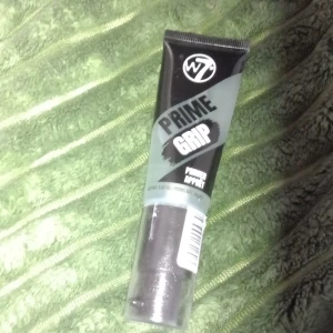 Bra  - Bra jätte stickig skrev om ni är intresserade använt 2gånger