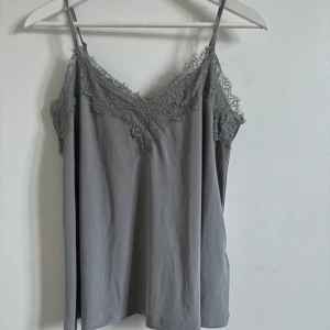 Linne/topp - Super fin sommar topp💗