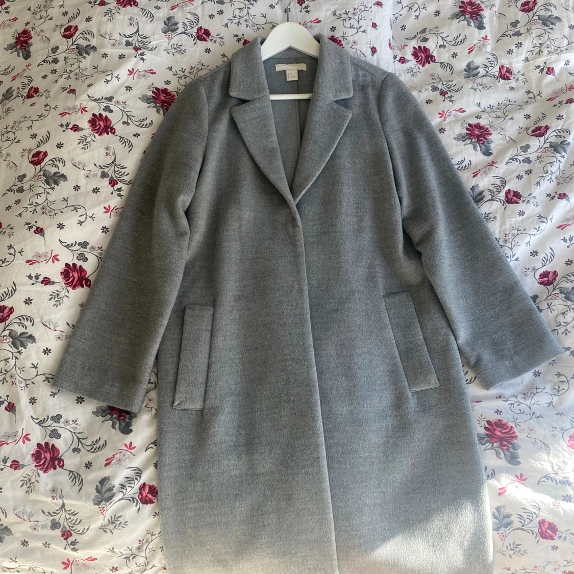 Lång grå kappa H&M