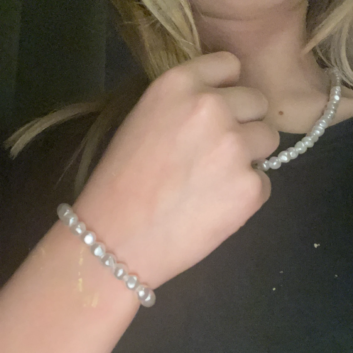 Säljer armband/halsband - 91