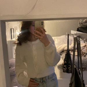 Gina Tricot tröja  - Supermysig kofta från Gina Tricot 