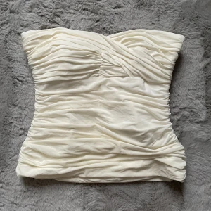 Korsett topp - Så snygg korsett topp i storlek L men som sitter som en M🩷🩷