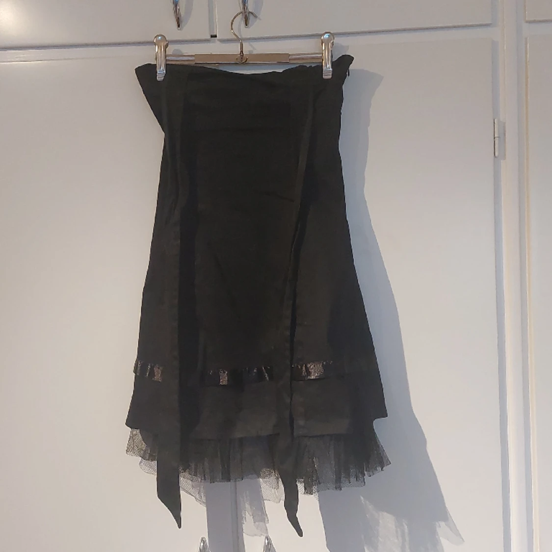 Svart klänning från H&R