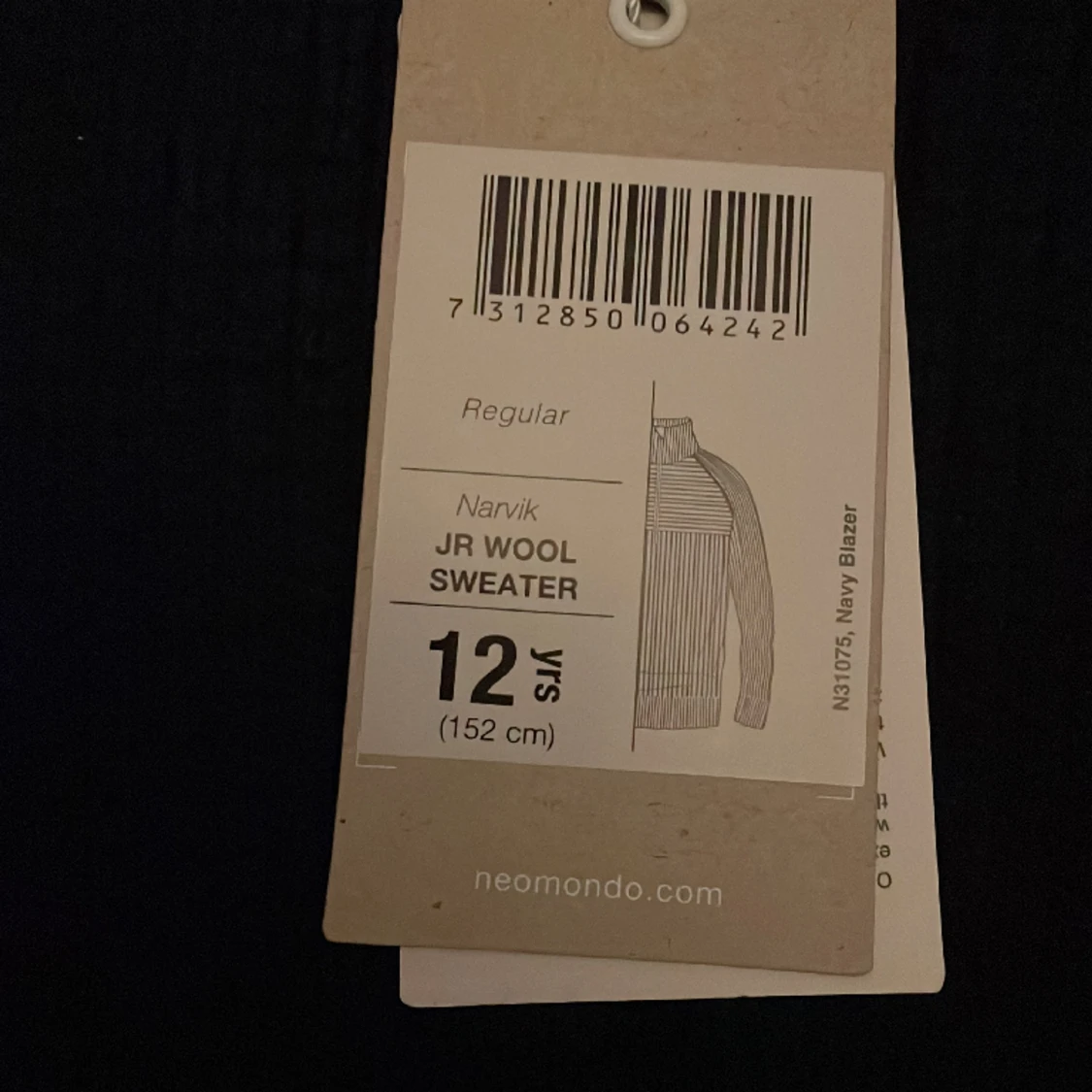 Stickad ull tröja - 90