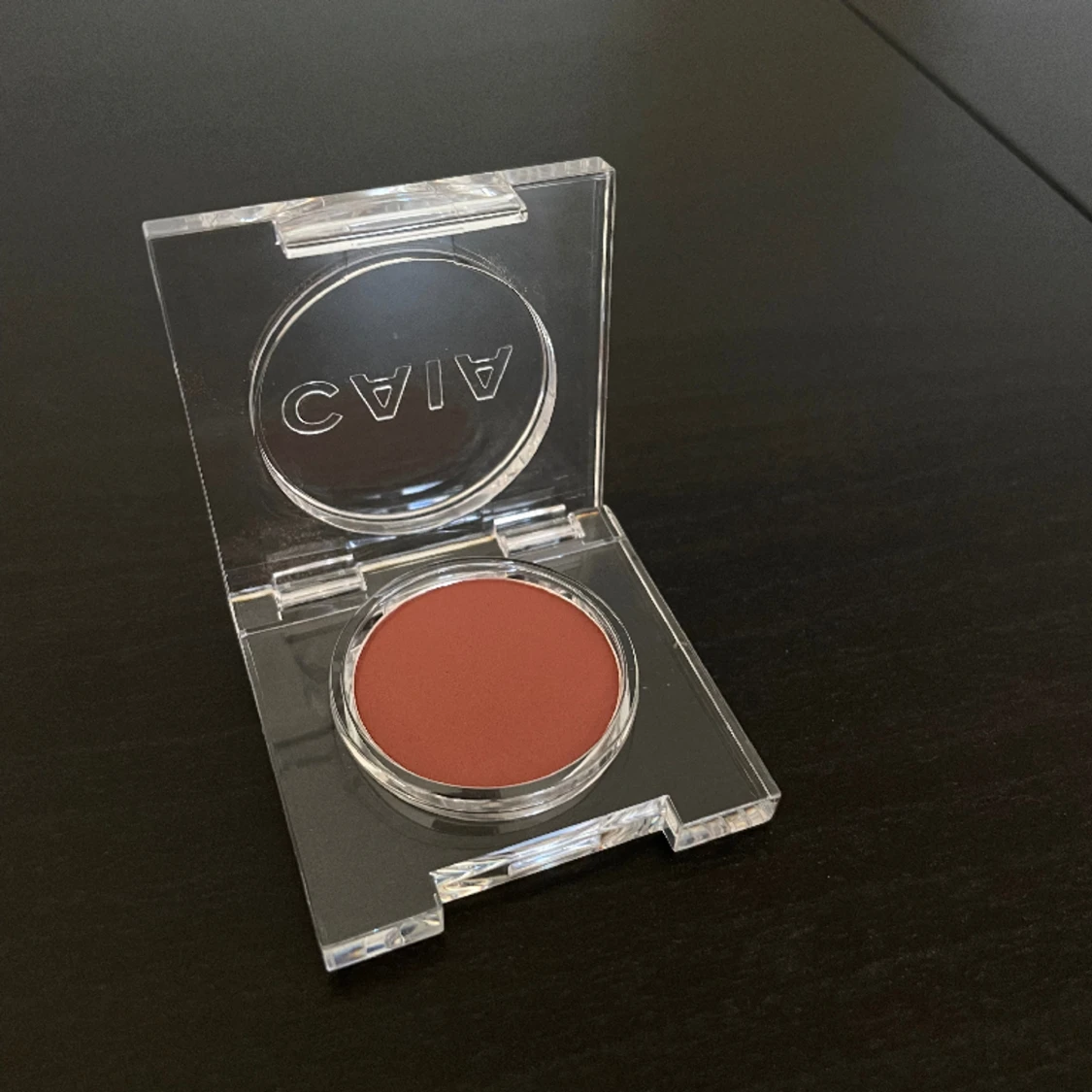 Ögonskugga från caia