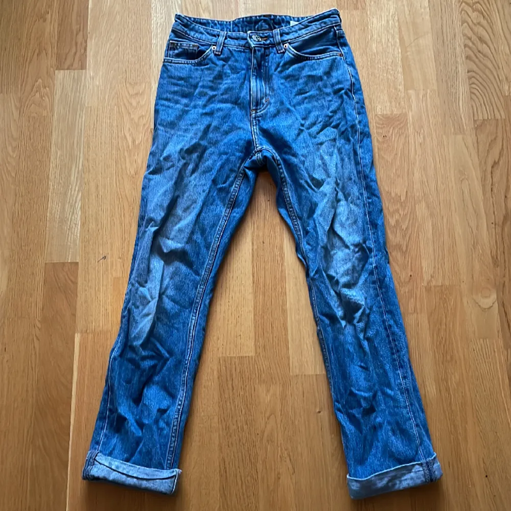 Inte så skrynkliga när man har på sig dem. Jeans & Byxor.