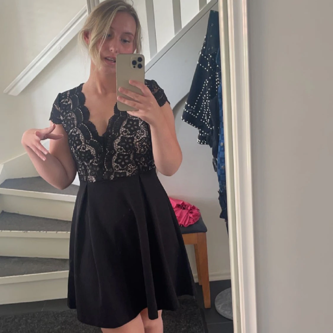 Svart klänning