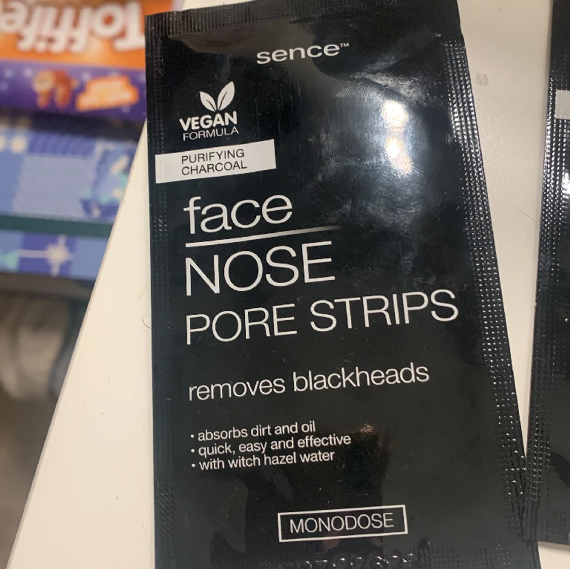 Fyra stycken nose  masks för 10 kr plus frakt 11 kr så 21 kr sammanlagt ❤️ - 90