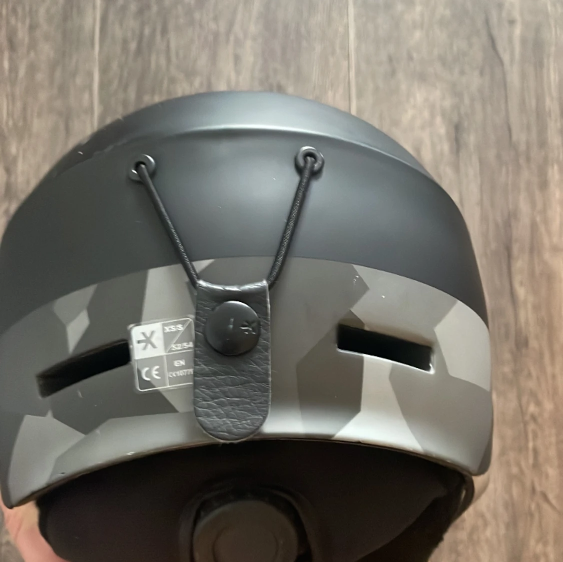 Everest skidhjälm - 90