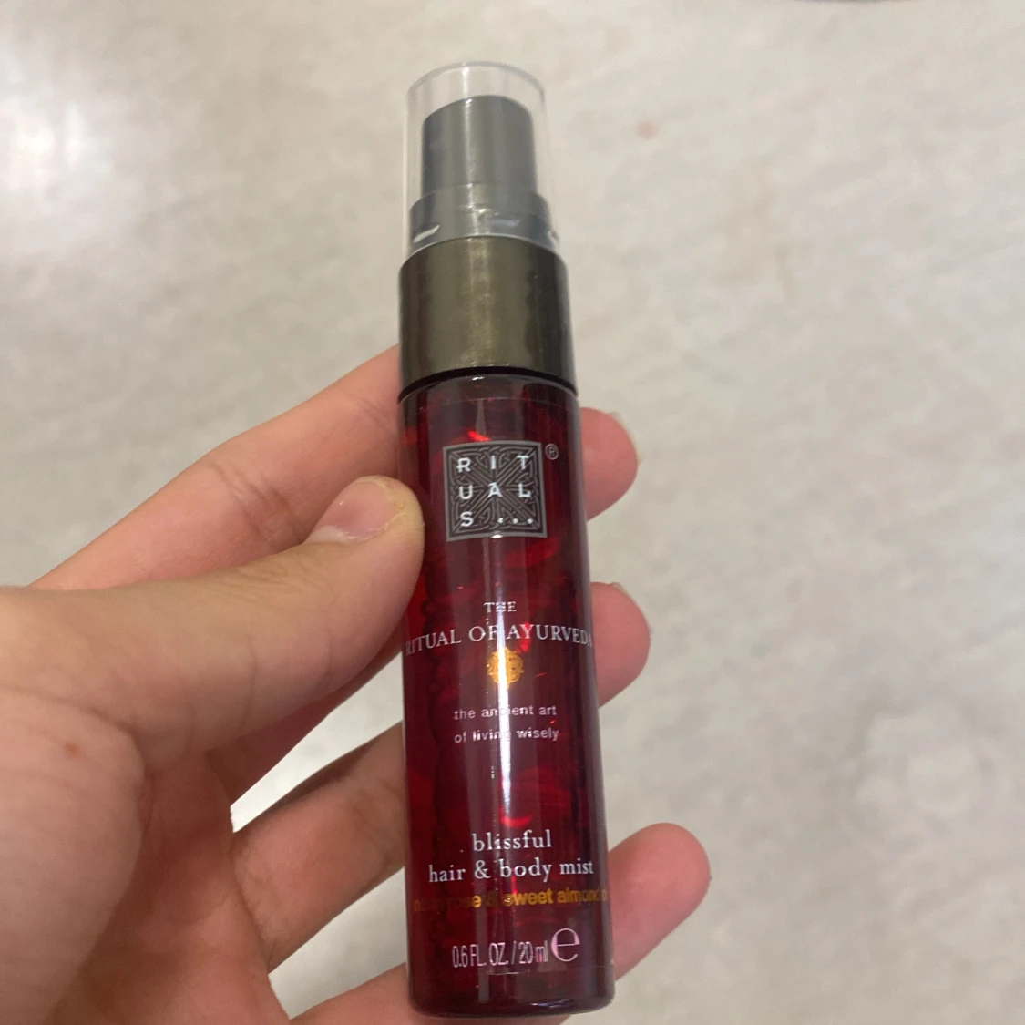 Rituals helt nya doft- Indiana rosé and sweet almond oil  - 93