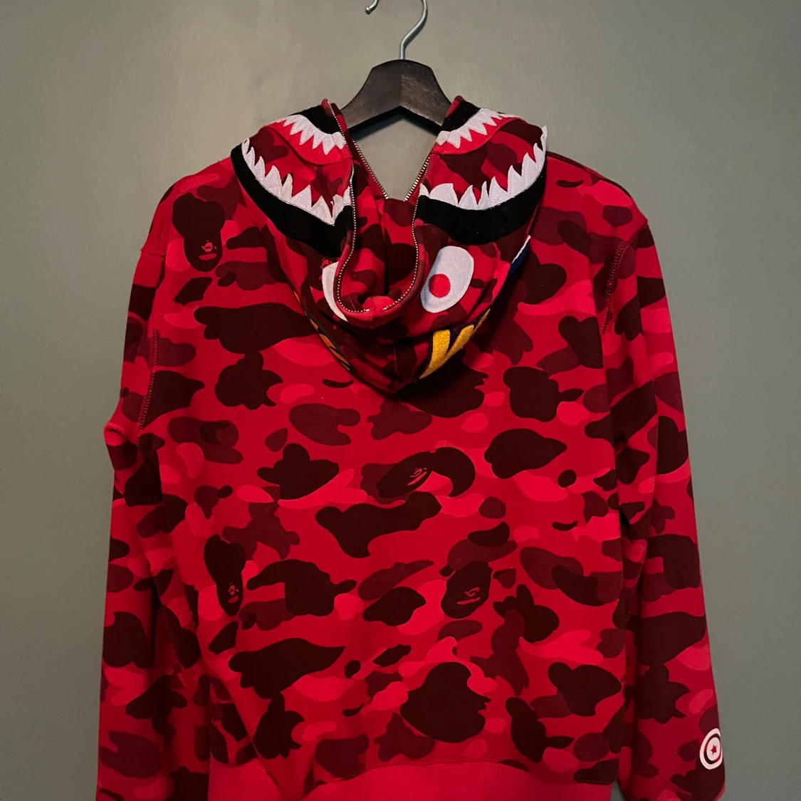 Bape zip up hoodie röd - 90