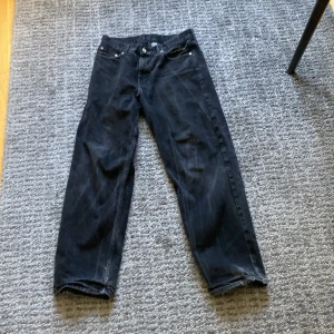 Sweet sktbs jeans - Sweetsktbs jeans, säljs billigt pga ett litet hål vid foten, pris kan diskuteras.