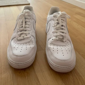 Nike air force one  - Har använt ett par gånger bara 