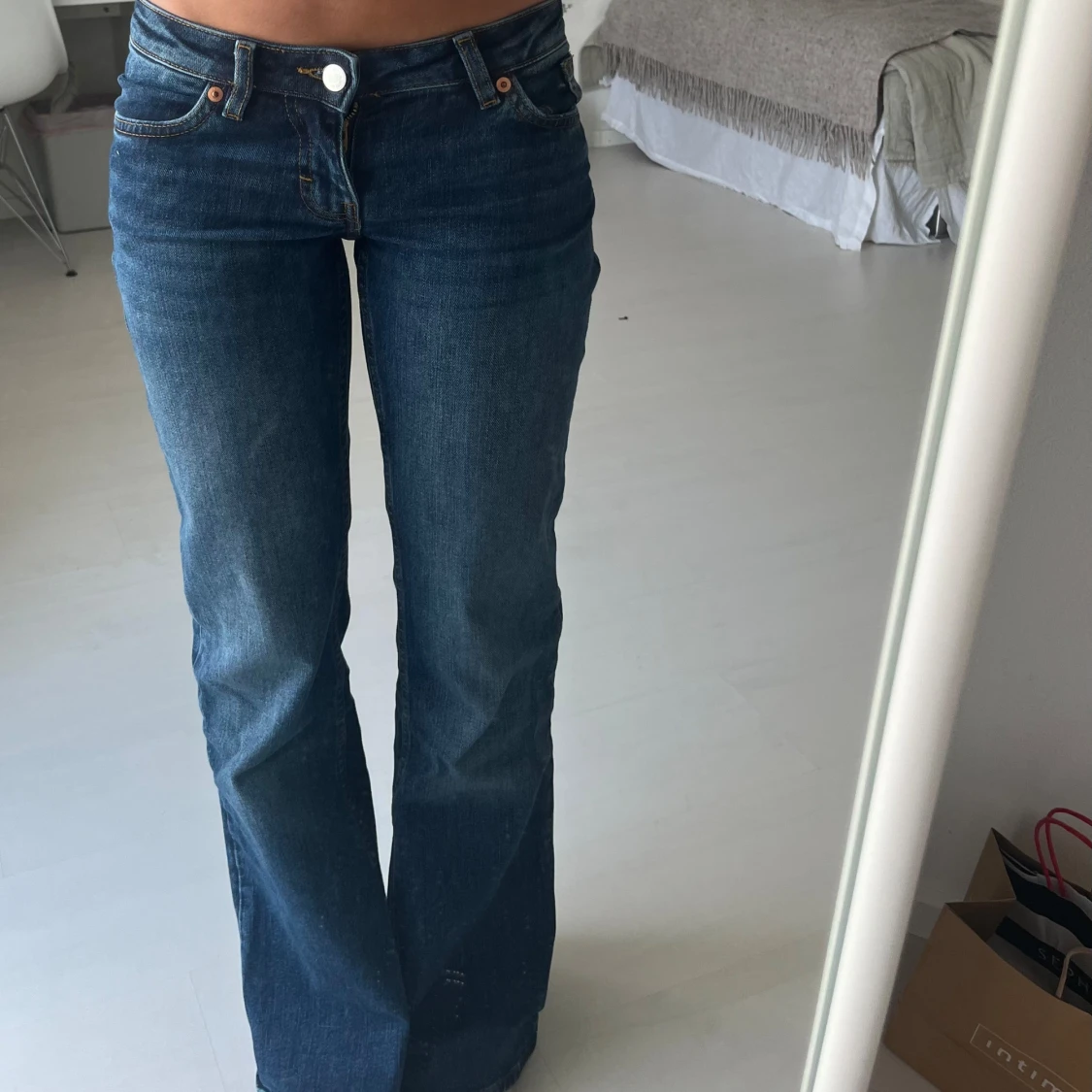 Low waist jeans