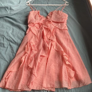 Mango klänning  - Mango klänning ny 