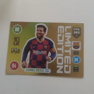 Messi limited edition  - Messi Fotbolllskort väldigt bra skick