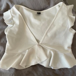 Topp - Säljer nu min petite topp från shein 
