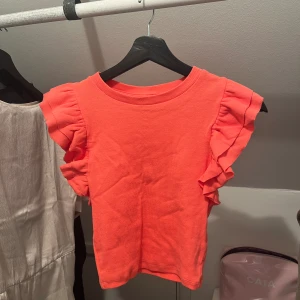 Zara topp - En söt sommar topp ifrån zara. Storlek xs.