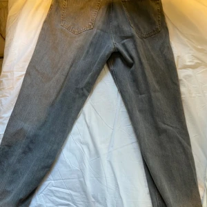  Baggy Karve Jeans Grå - Bra Karve Jeans, storlek motsvarande 32/34. Knappt använda 