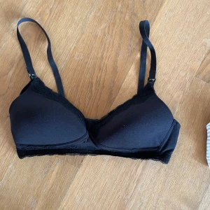 Amningsbehå i storlek 85B - I bra skick 