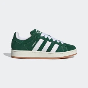 Adidas campus 00s - Köpta förra månaden. De är använda men säljer de pga att jag vill ha en annan färg! Både Vita, stora och små gröna snören medföljer! Kan sänka priset vid snabb affär! Om man vill ha med bilder skicka privat.