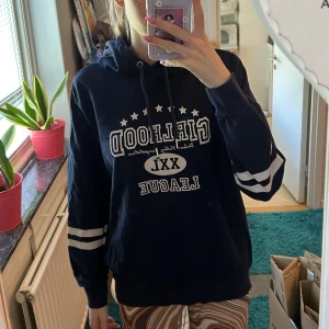 Tunn hoodie - Tunn hoodie från hm, storlek xs, ok kvalitet