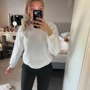 Sweatshirt  - I fint skick