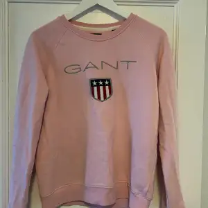 Tjockare tröja från Gant! Mycket bra skick🩷