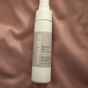 Monuskin beauty balm - Oöppnad ansiktskräm från monuskin 