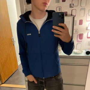 Hugo boss  - 1700 ny pris 