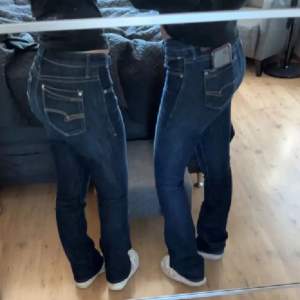 Säljer mina Mavi jeans nu då de inte kommer till användning längre. Som nya, inga defekter! Strl S, tryck på köp nu!!  ❤️❤️